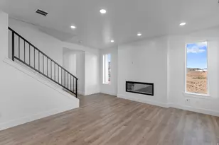1520 N 2250 W, Farr West, UT 84404 - Photo 2