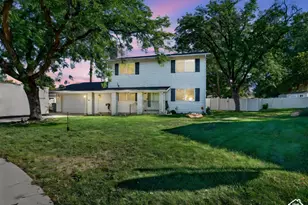 8209 S Valencia Pl, Sandy, UT 84093 - Photo 2