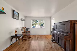 8209 S Valencia Pl, Sandy, UT 84093 - Photo 12