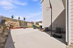 7485 N White Birch Dr, Eagle Mountain, UT 84005 - Photo 24