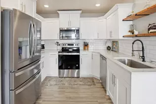 2664 S 2250 W, West Haven, UT 84401 - Photo 2
