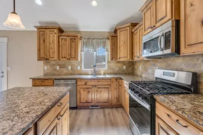 1517 S Lake View Terrace Rd, Saratoga Springs, UT 84045 - Photo 8