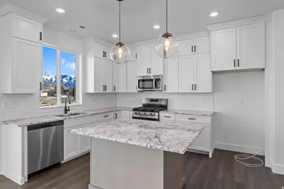 2284 W 1600 N #104, Farr West, UT 84404 - Photo 4