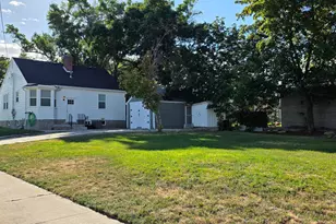199 N Pinehurst Ave, Tooele, UT 84074 - Photo 4