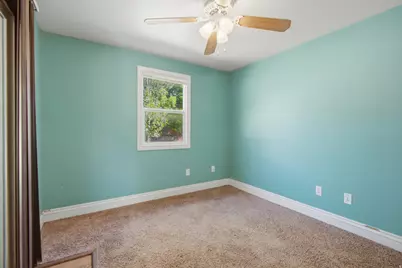 608 S 1000 E, Clearfield, UT 84015 - Photo 18