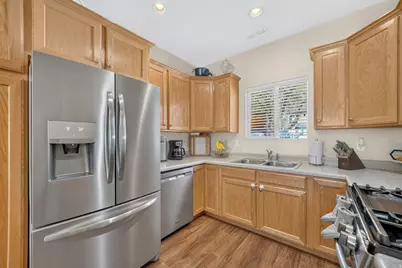5254 W Cool Water Way S, West Jordan, UT 84081 - Photo 10