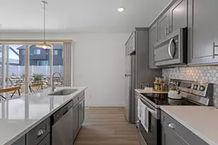 788 N 7th St, Tooele, UT 84074 - Photo 8