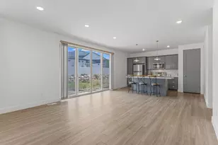 788 N 7th St, Tooele, UT 84074 - Photo 6