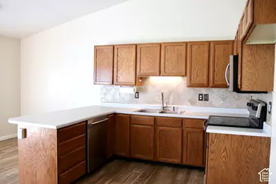 306 E 670 N, Tooele, UT 84074 - Photo 4