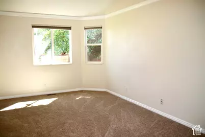 306 E 670 N, Tooele, UT 84074 - Photo 10
