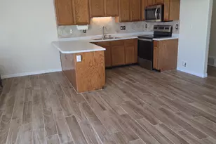 306 E 670 N, Tooele, UT 84074 - Photo 6