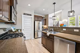 936 W Spring Creek Ln, Farmington, UT 84025 - Photo 10
