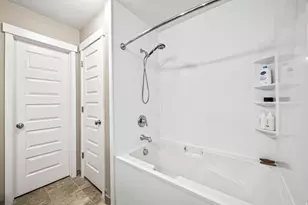 936 W Spring Creek Ln, Farmington, UT 84025 - Photo 22