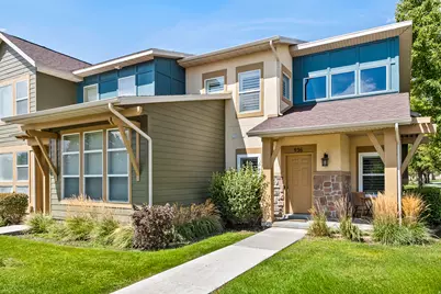 936 W Spring Creek Ln, Farmington, UT 84025 - Photo 4