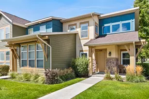 936 W Spring Creek Ln, Farmington, UT 84025 - Photo 4