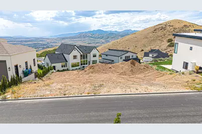 4899 N Vialetto Way #206, Lehi, UT 84048 - Photo 12
