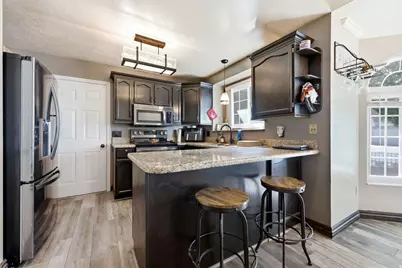 1114 W Mustang Cir, West Jordan, UT 84088 - Photo 12