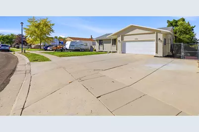 5906 W Zina Cir, West Valley, UT 84128 - Photo 42