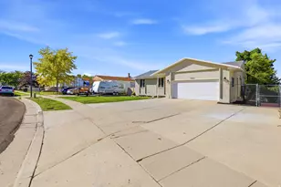 5906 W Zina Cir, West Valley, UT 84128 - Photo 42