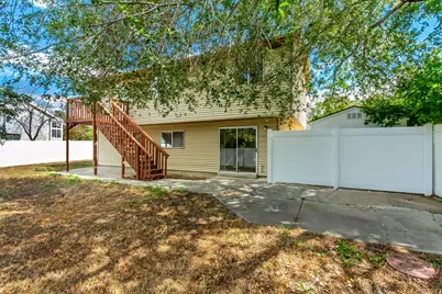 8138 S Angel St, Sandy, UT 84070 - Photo 28
