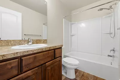 1852 E Whitetail Dr, Layton, UT 84040 - Photo 14