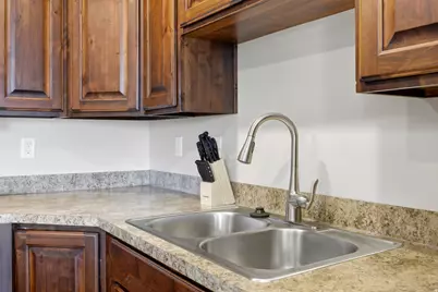 1852 E Whitetail Dr, Layton, UT 84040 - Photo 4
