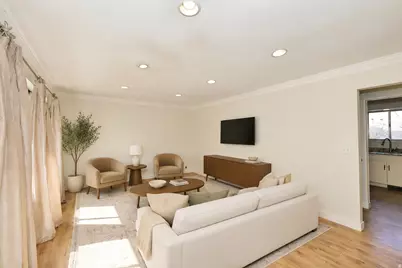 2358 E Gregson Ave, Salt Lake City, UT 84109 - Photo 4