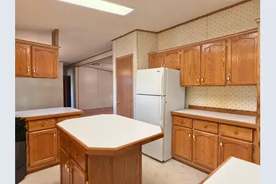 289 N 300 W, Huntington, UT 84528 - Photo 6