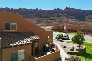 3853 S Red Valley Cir, Moab, UT 84532 - Photo 2