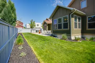10398 S Martings Dr, South Jordan, UT 84009 - Photo 36