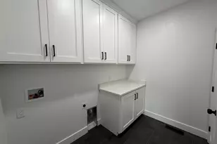 340 W Orange Ave N, Castle Dale, UT 84513 - Photo 26