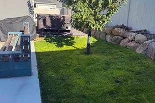 388 S Redrock Dr, Santaquin, UT 84655 - Photo 8