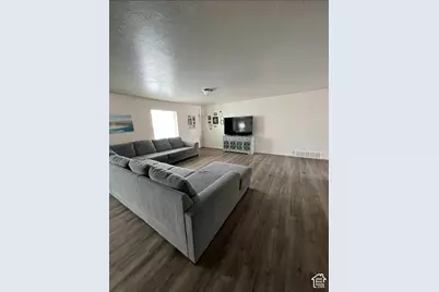 388 S Redrock Dr, Santaquin, UT 84655 - Photo 16