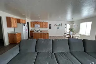 388 S Redrock Dr, Santaquin, UT 84655 - Photo 20