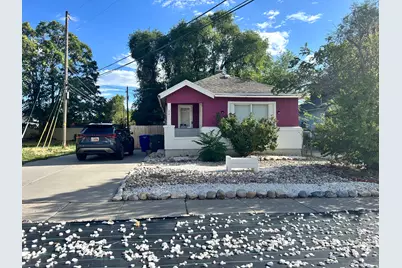 221 E 32nd St S, Ogden, UT 84401 - Photo 2