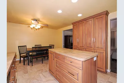 4790 S Meadow Wood Way W, Taylorsville, UT 84129 - Photo 10