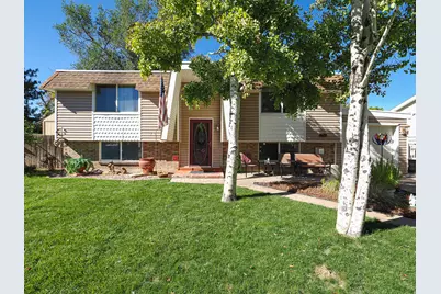 4790 S Meadow Wood Way W, Taylorsville, UT 84129 - Photo 2