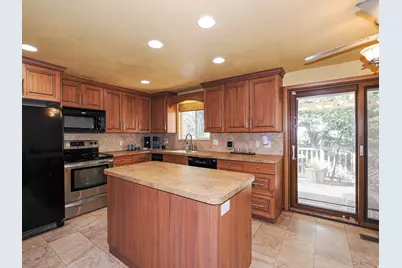 4790 S Meadow Wood Way W, Taylorsville, UT 84129 - Photo 8