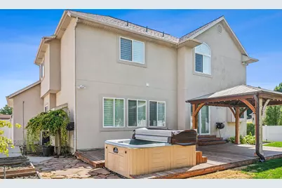 2812 W McKinley Cir S, Taylorsville, UT 84129 - Photo 4