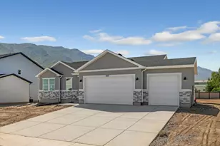 264 E 770 N, Santaquin, UT 84655 - Photo 2