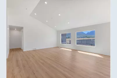 264 E 770 N, Santaquin, UT 84655 - Photo 12
