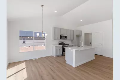 264 E 770 N, Santaquin, UT 84655 - Photo 8