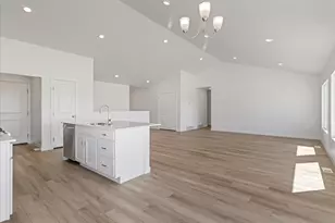 228 E 770 N, Santaquin, UT 84655 - Photo 16
