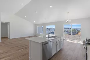228 E 770 N, Santaquin, UT 84655 - Photo 6