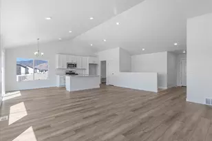 228 E 770 N, Santaquin, UT 84655 - Photo 4