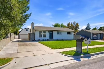 1220 E Violet Dr, Sandy, UT 84094 - Photo 2