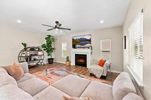 3946 E South Pass Rd, Eagle Mountain, UT 84005 - Photo 10