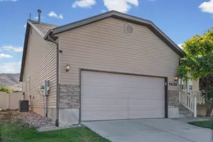 4658 N Long Way, Eagle Mountain, UT 84005 - Photo 4