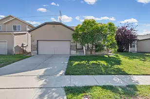4658 N Long Way, Eagle Mountain, UT 84005 - Photo 2