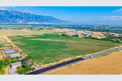 6115 S 1800 W #2, Hyrum, UT 84319 - Photo 4
